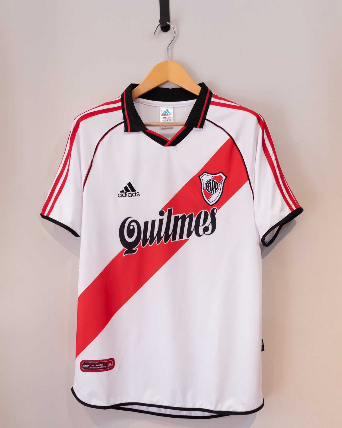 River Plate 2000-01 Local