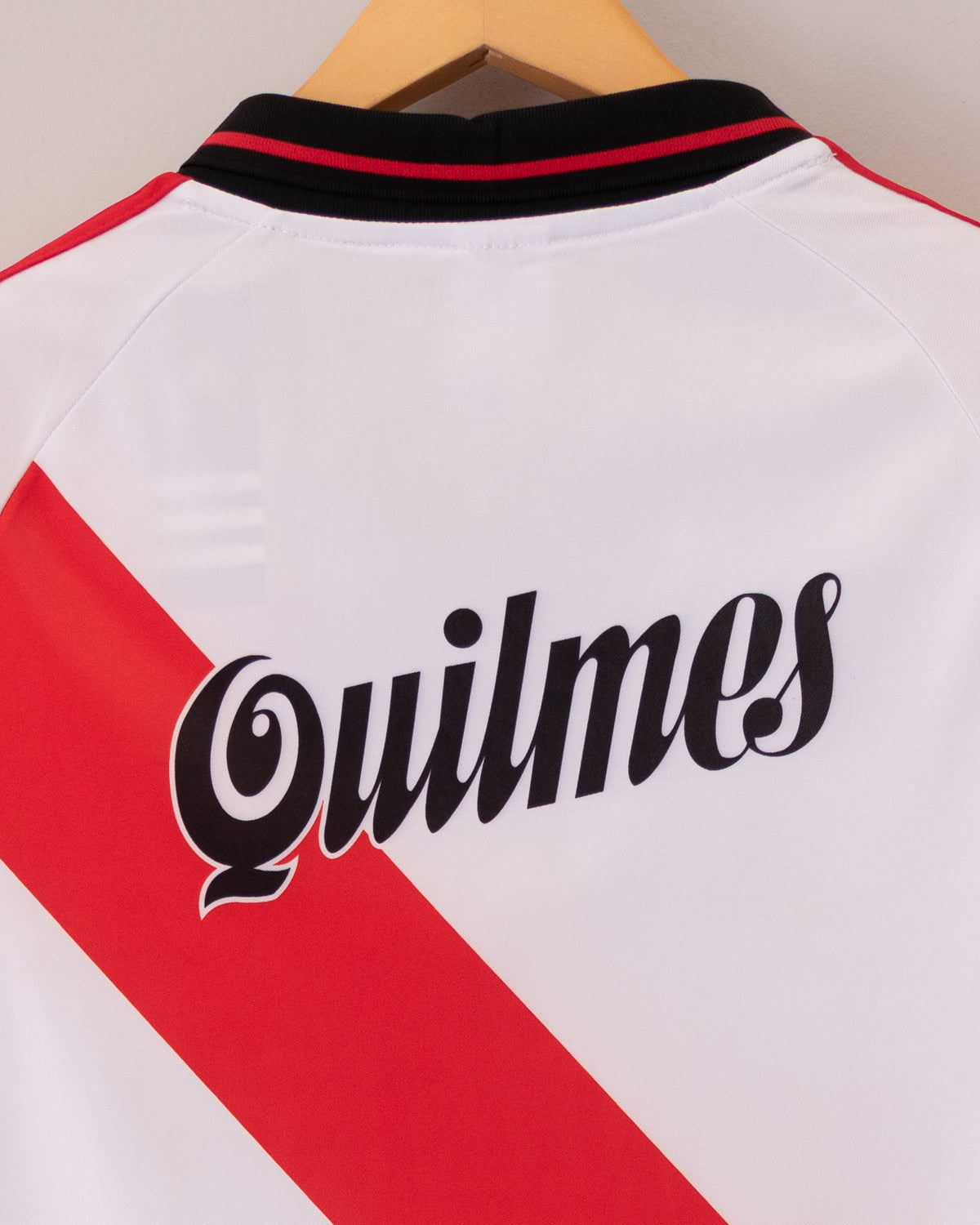 River Plate 2000-01 Local