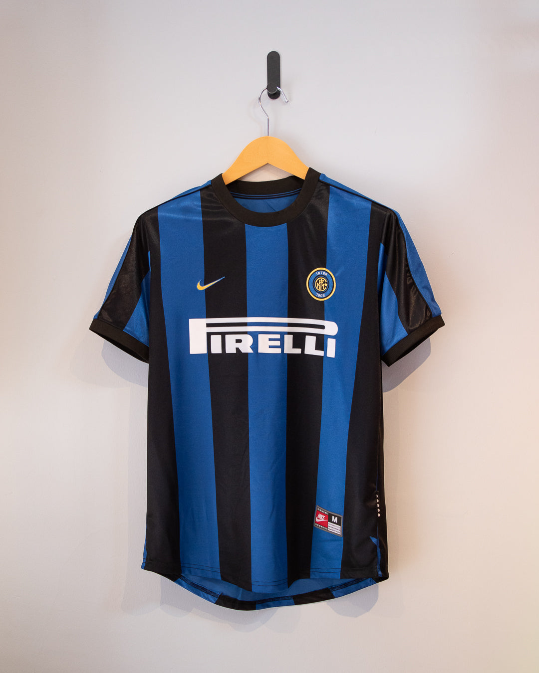 Inter de Milán 1999 Local