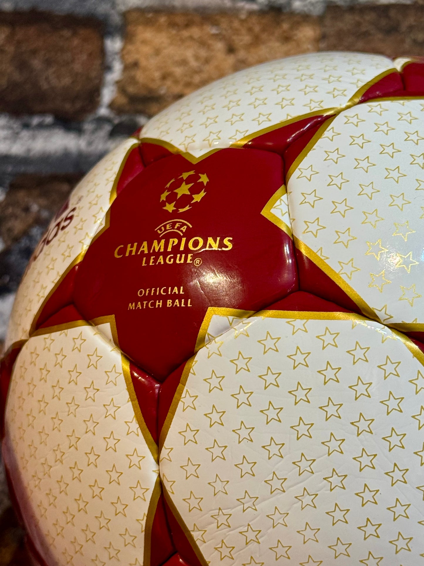 Balón Champions 2004-05