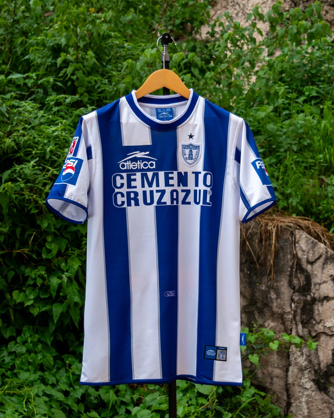 Pachuca 2001 Local