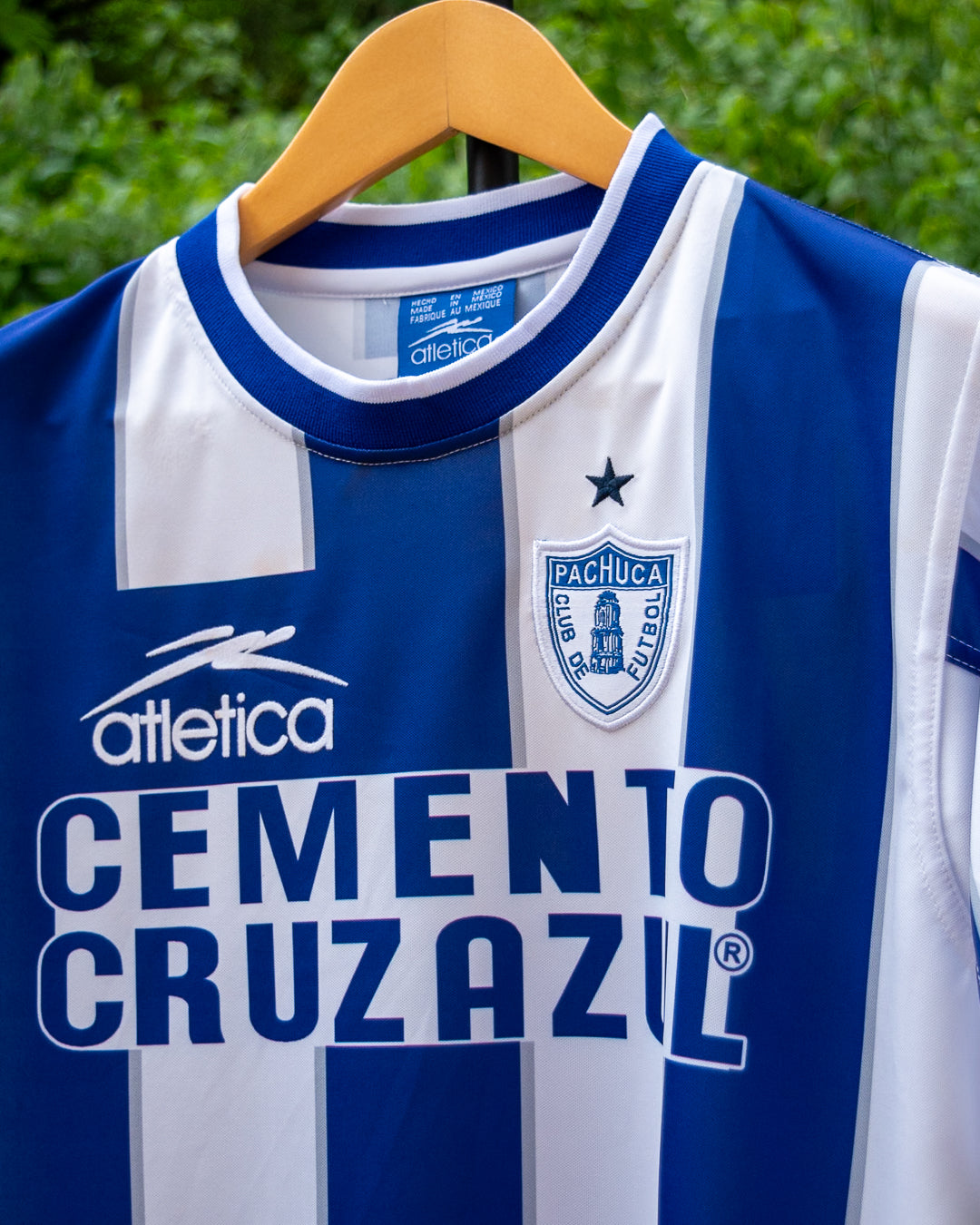 Pachuca 2001 Local