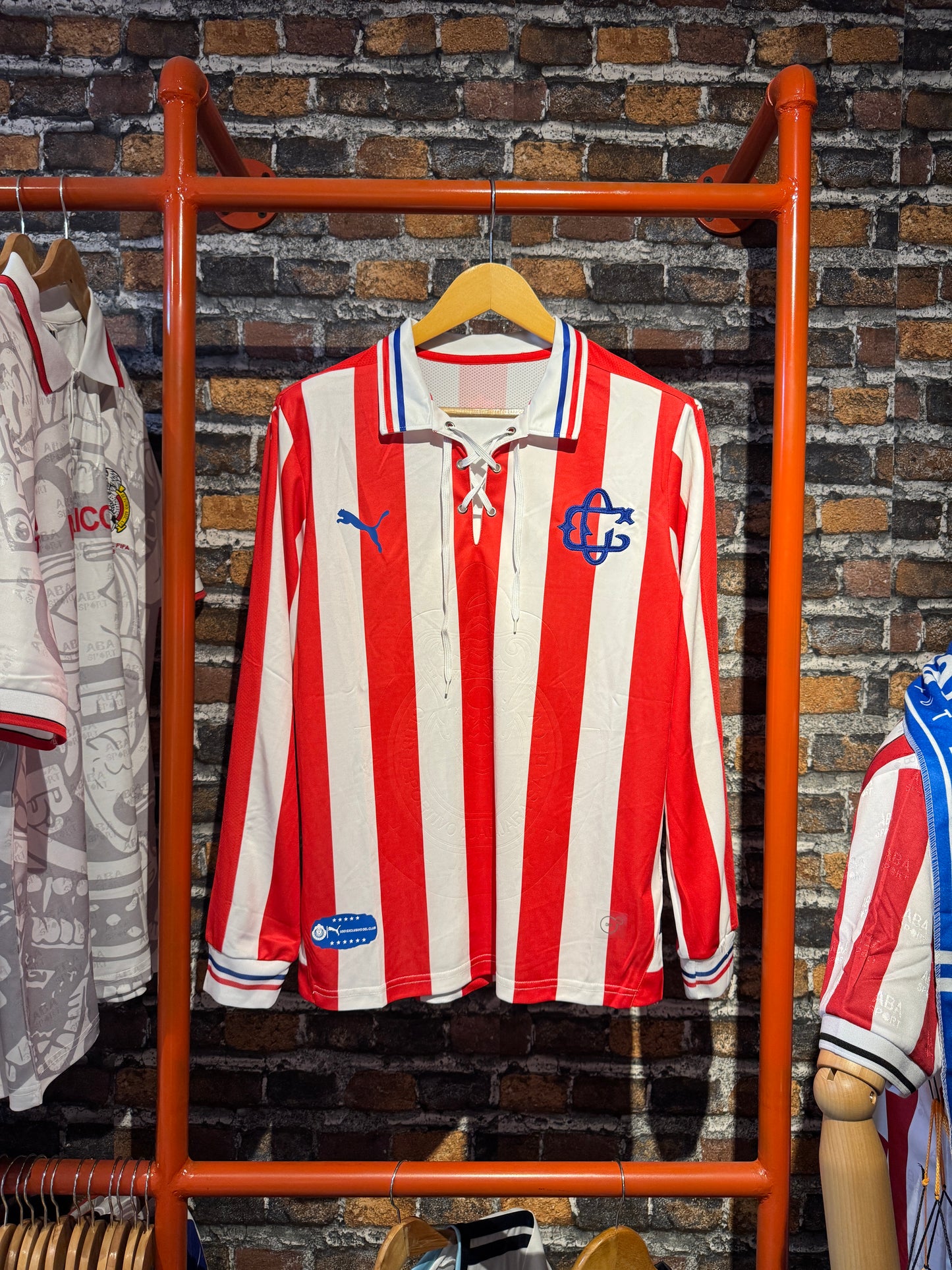 Chivas 2016 Local 110 años