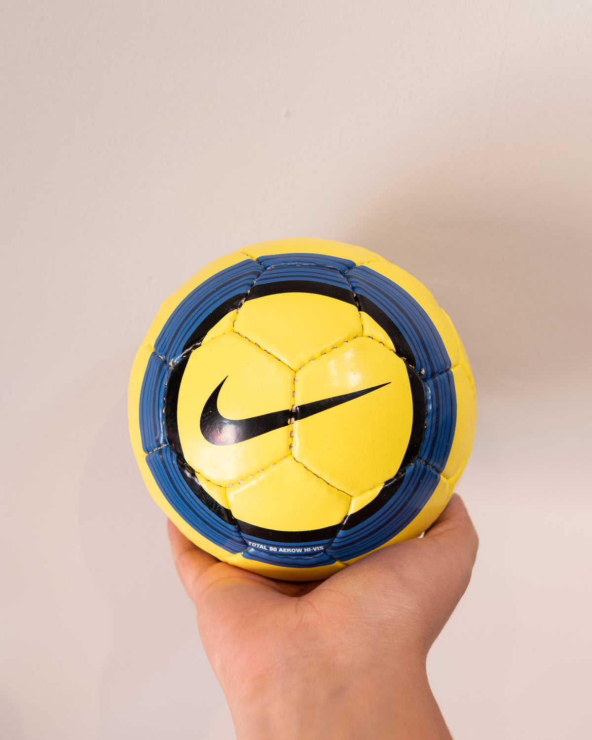 Mini Balón Total 90 Amarillo y Azul