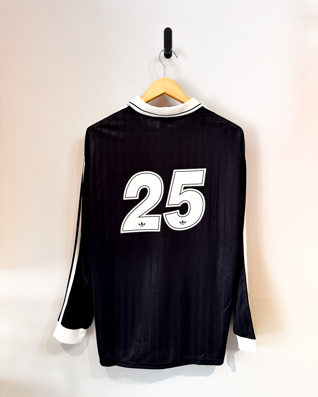 Oasis x Live (Negro y Azul)