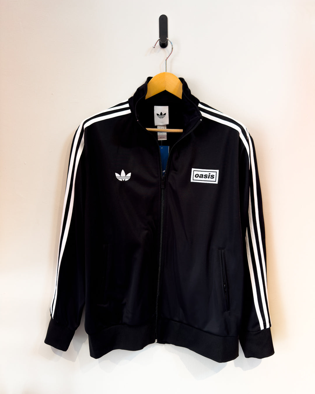 Chamarra Oasis x Live