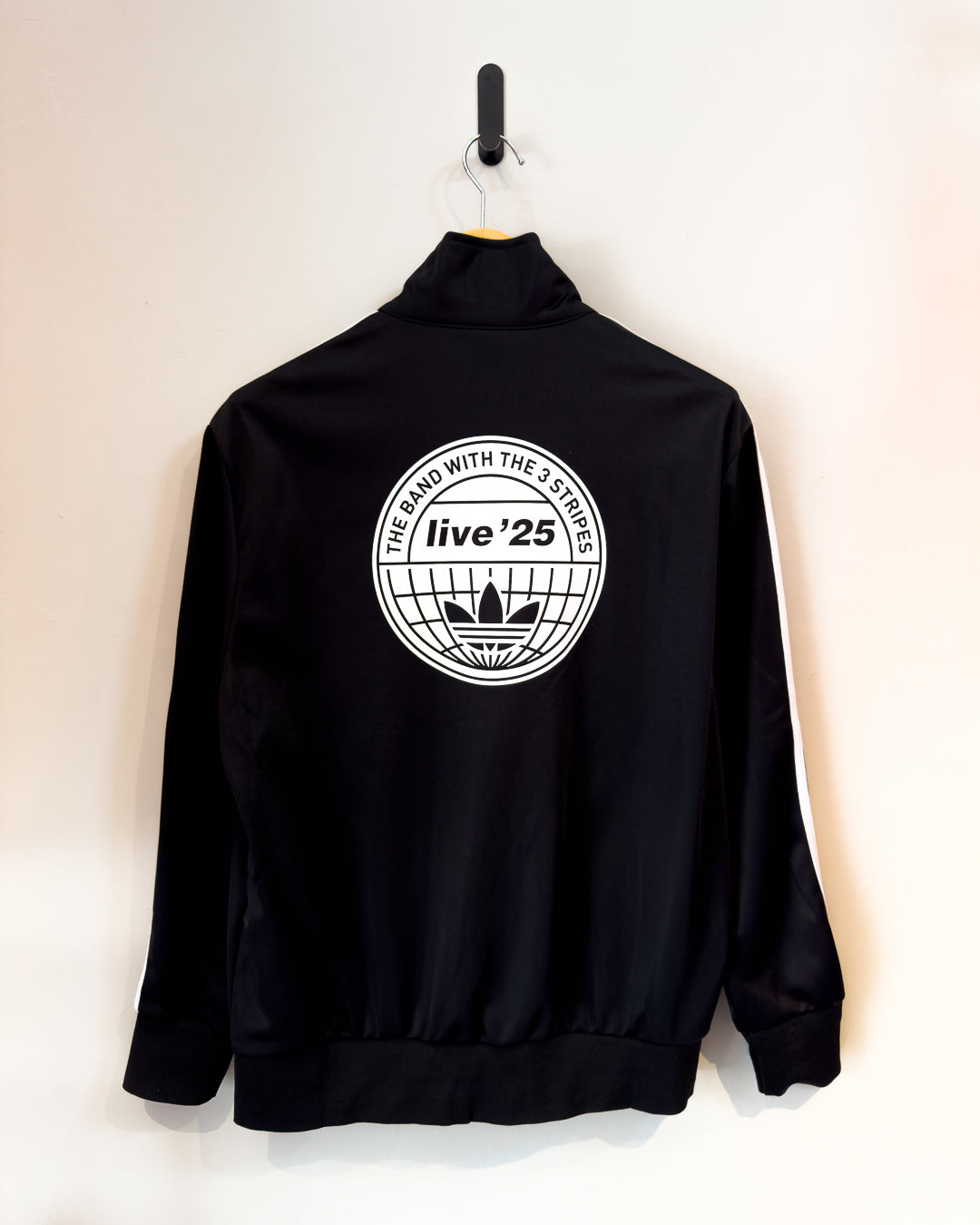 Chamarra Oasis x Live