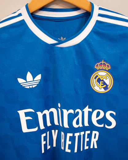 Real Madrid 2025 Alternativa