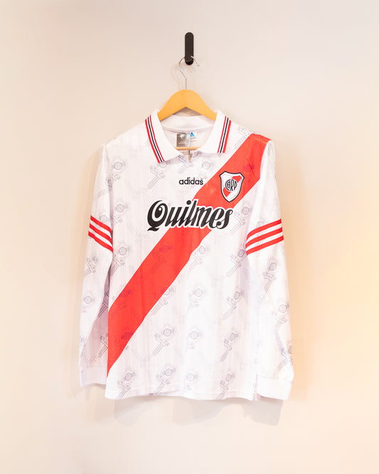 River Plate 1995 Local