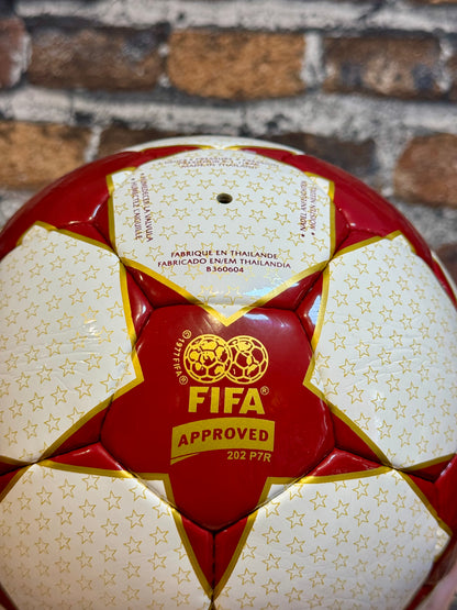 Balón Champions 2004-05