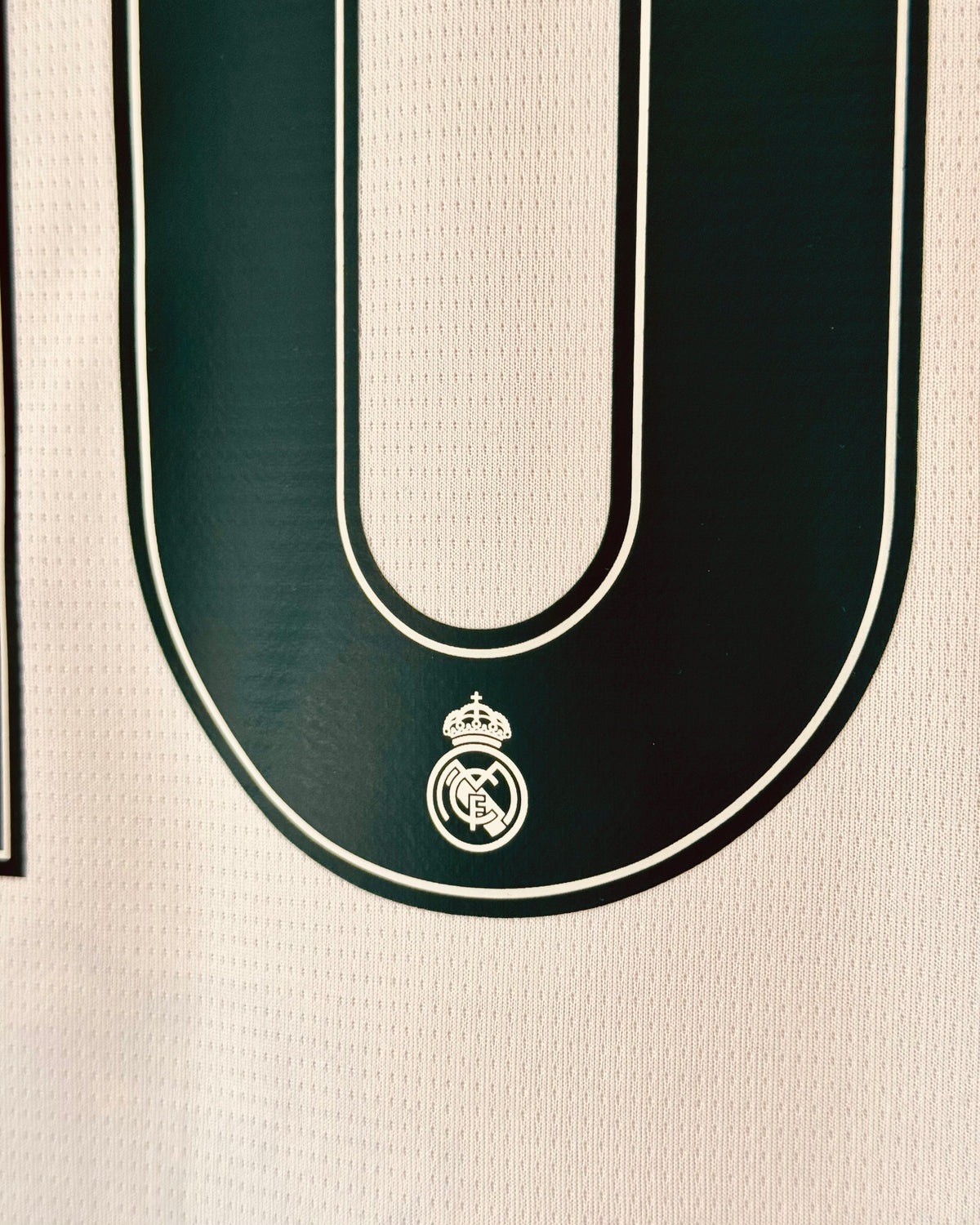 Real Madrid 2026-27 Local