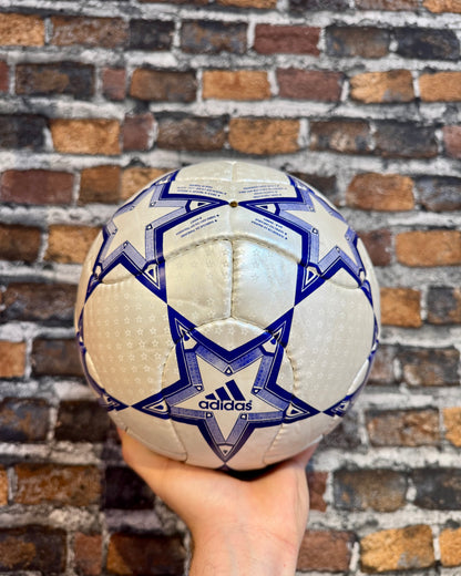 Balón Champions Final Atenas 2007