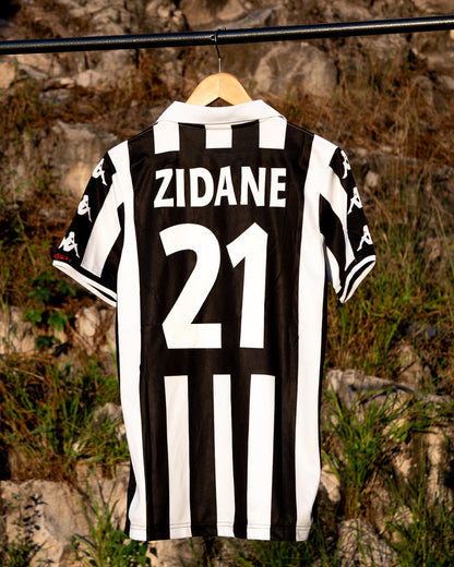 Juventus 1999 Local