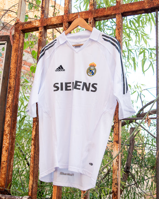 Real Madrid 2005 Local