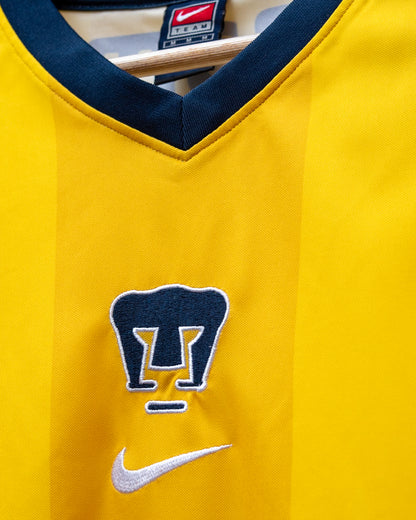Pumas 2000 Visita