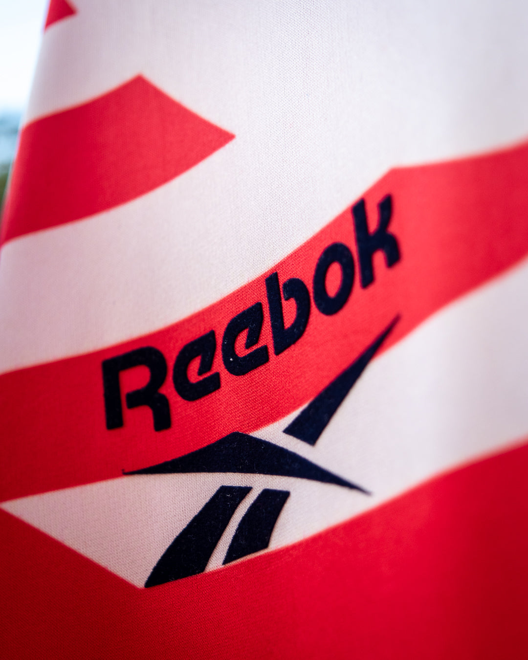 Toros Neza 1998 Local