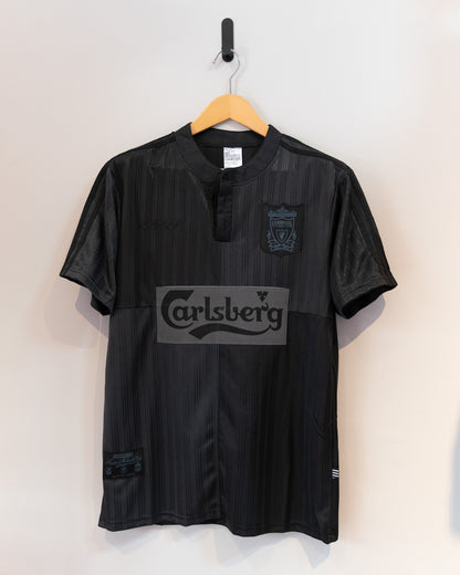 Liverpool 1995 Especial BlackOut